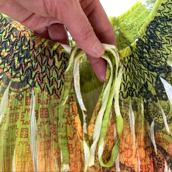 MUSHKA by Sienna, Inc Long Sleeved Sheer Tunic Top with Ruched Waist size Small - Picture 8 of 11